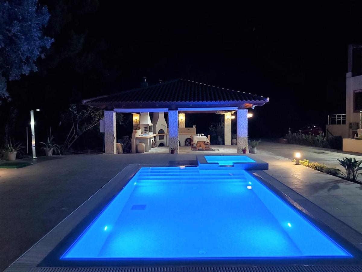 Fiore Di Rodi - Private Pool, Jacuzzi And Barbecue Ialysos  Exterior foto